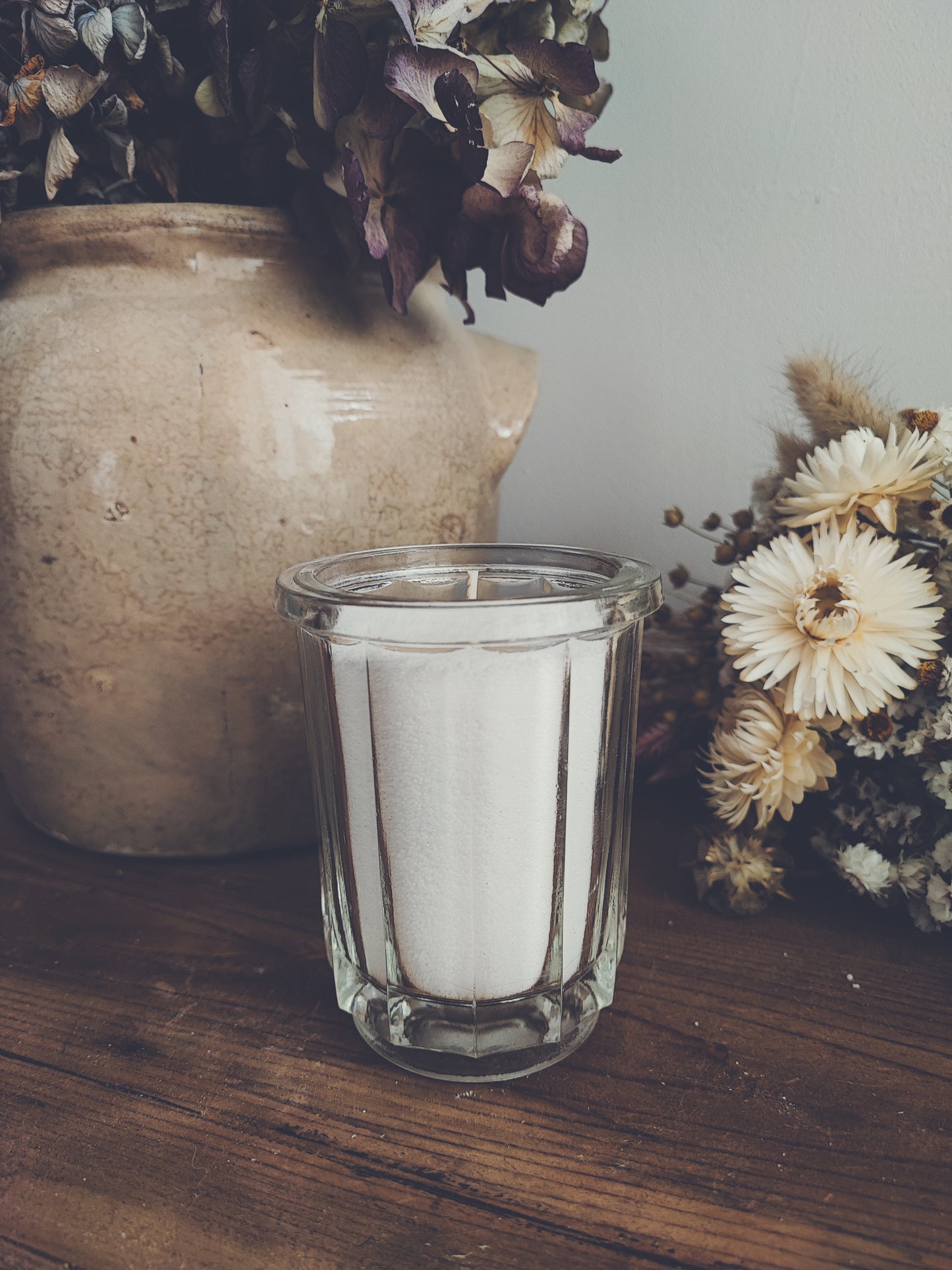 Ancien pot à confiture haut