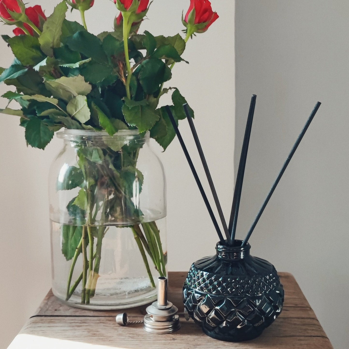 Lampe huile verre noir